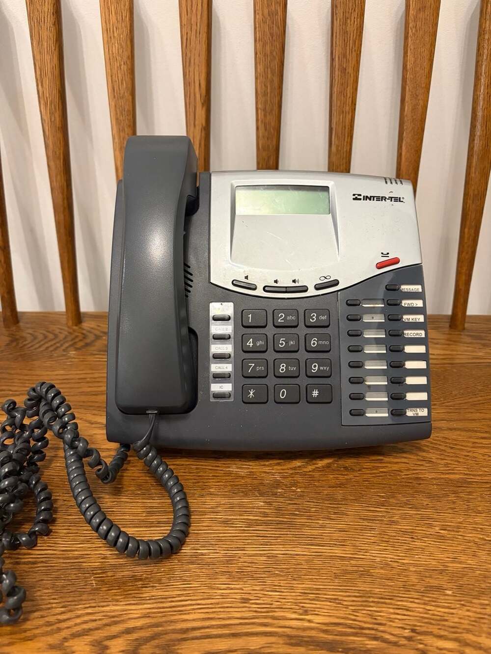 Inter-Tel 8520 Proprietary Digital Office Telephone